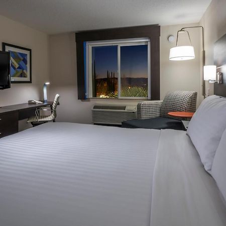 Holiday Inn Express Hotel & Suites Livermore By Ihg Buitenkant foto