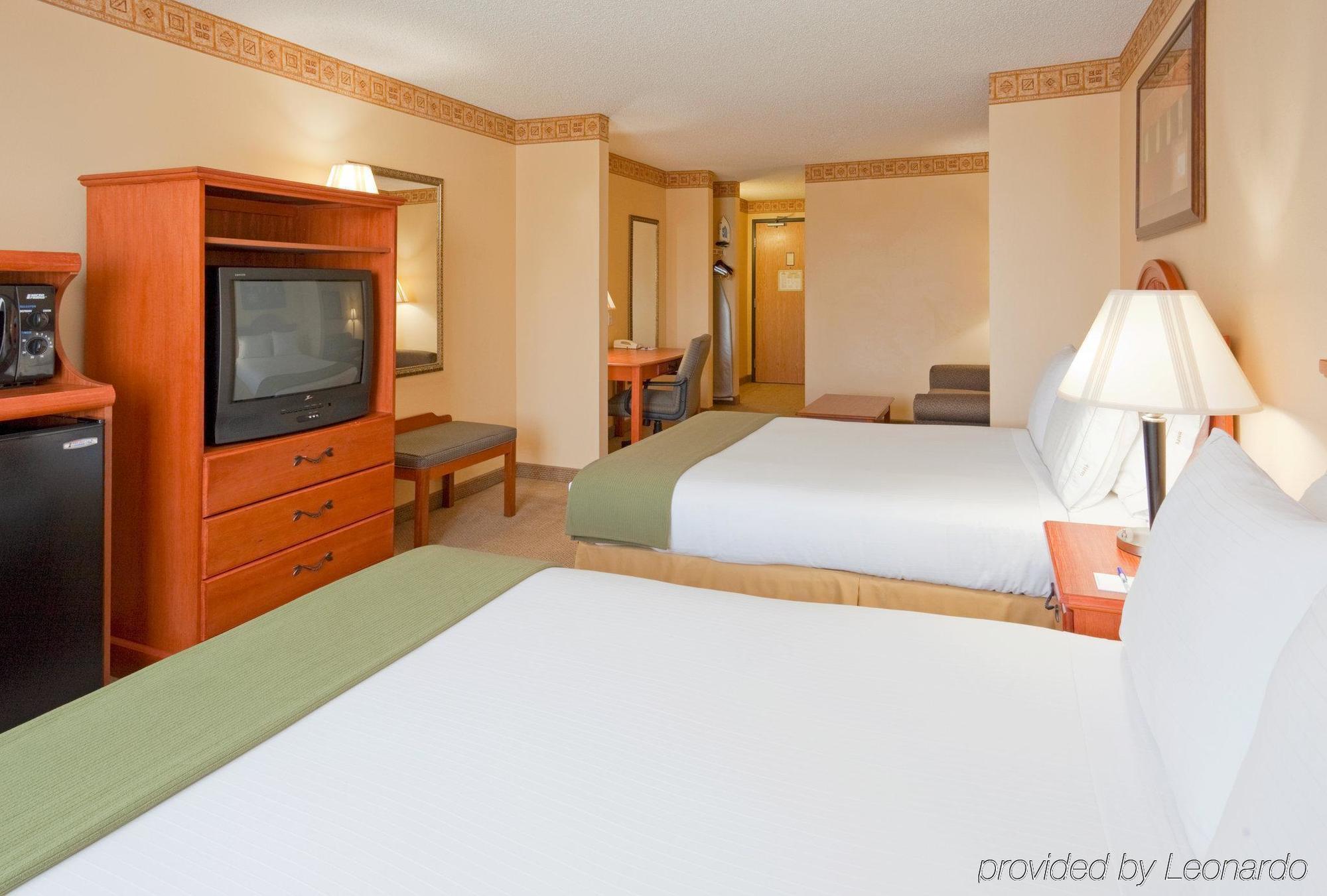 Holiday Inn Express Hotel & Suites Livermore By Ihg Kamer foto