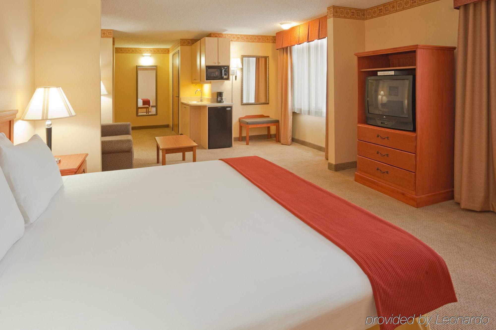 Holiday Inn Express Hotel & Suites Livermore By Ihg Kamer foto