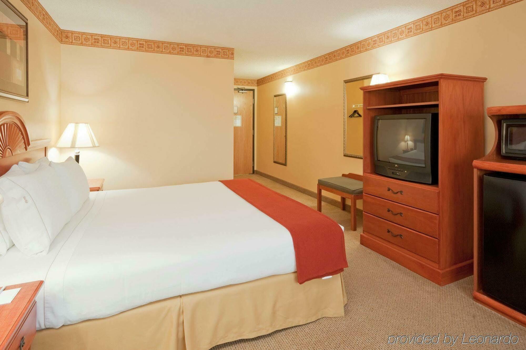 Holiday Inn Express Hotel & Suites Livermore By Ihg Buitenkant foto